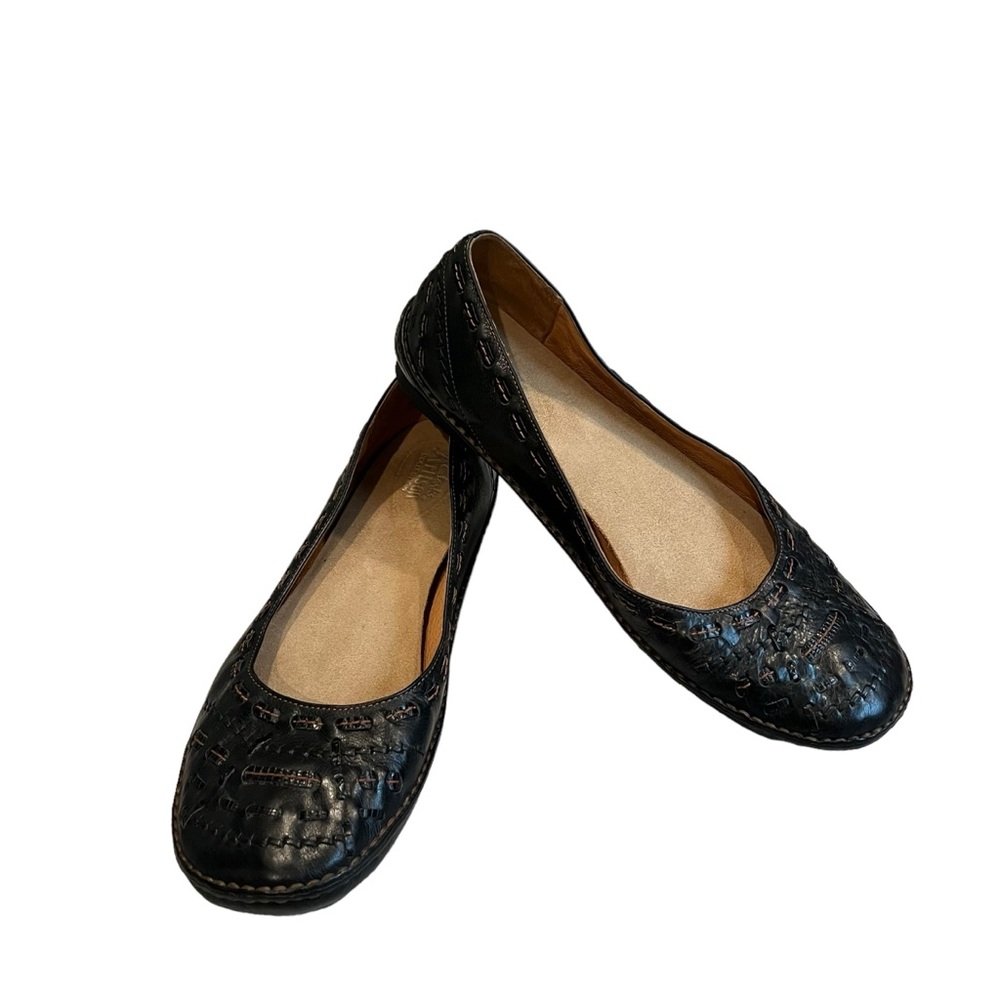 Clarks Black Leather Flats